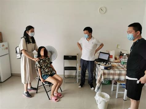 Sophietaylorxx主播：免费直播性爱表演和聊天 .